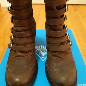 ***NEW LISTING***  East End Woodland Taupe boots sz 7